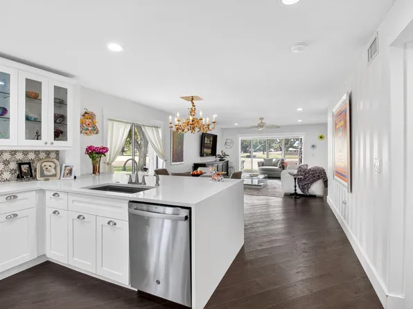 28 Stratford Lane #A, Boynton Beach, FL 33436