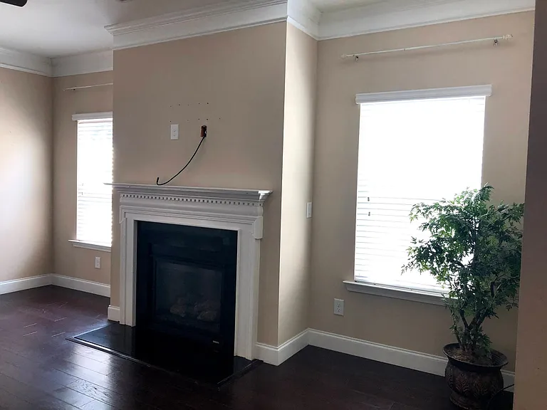 181 Cherokee Pond Ct — Photo 3
