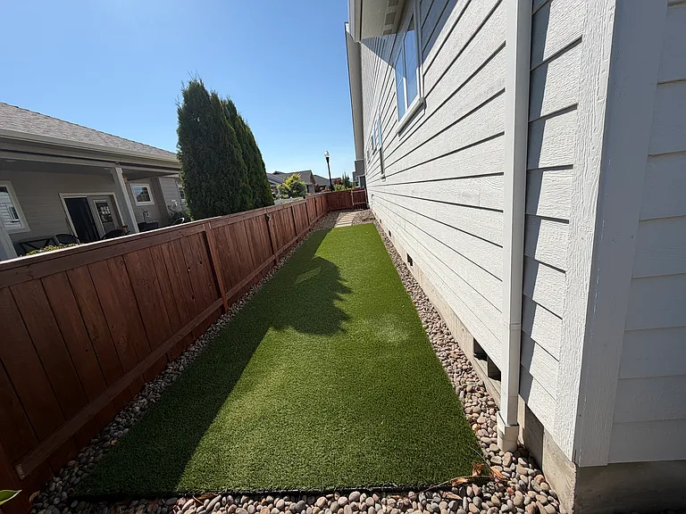 410 Castle Rock Dr — Photo 17