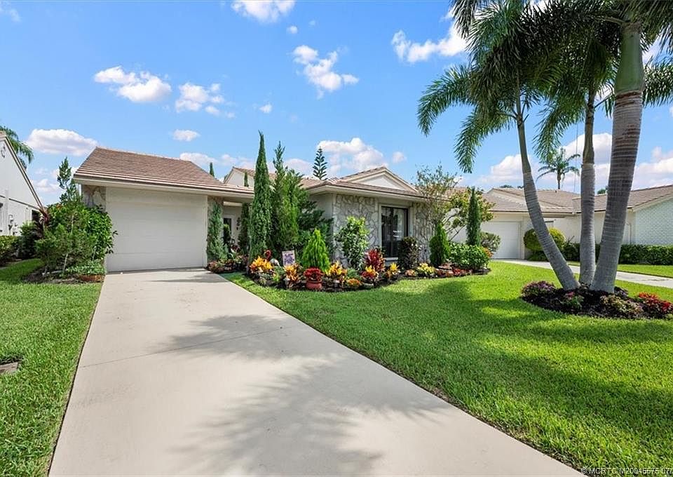 1st image of 2501 SW Egret Pond Cir