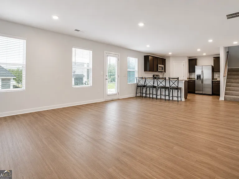 1129 Bluecoat Cir — Photo 6