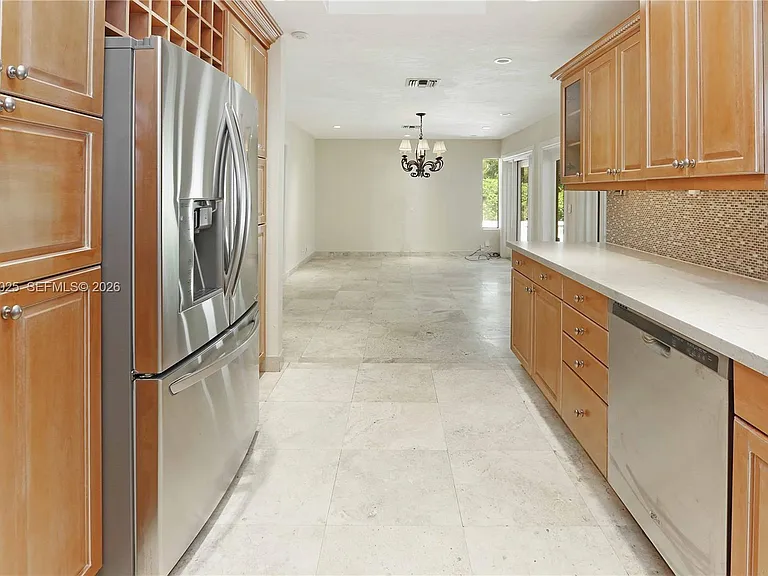 1030 Polk St — Photo 12