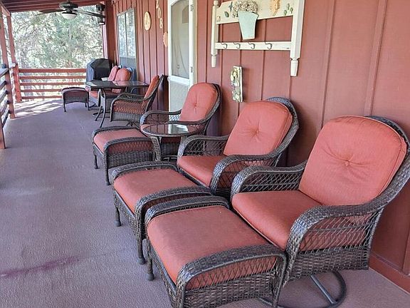 5th image of 208 Swallow Dr