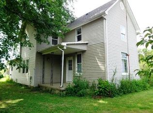 9397 N Grand Turn Rd, Marshall, IL 62441