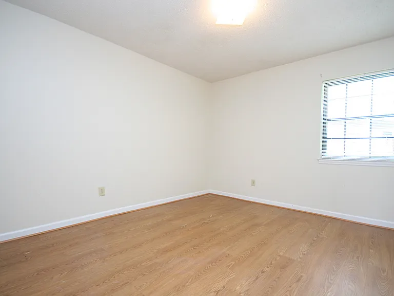 111B Westscott Dr — Photo 8