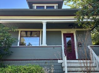 1227 N 48th St, Seattle, WA 98103