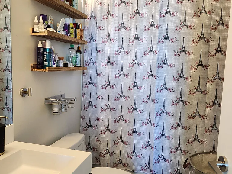 3100 Keele St W #910 — Photo 16