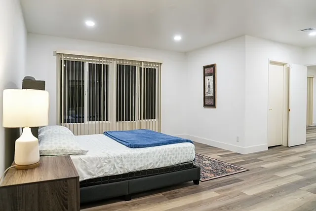 20302 Germain St — Photo 22