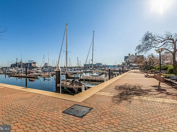 23 Pierside Dr, Baltimore, MD