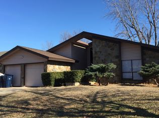 9008 N Shannon Ave, Oklahoma City, OK 73132