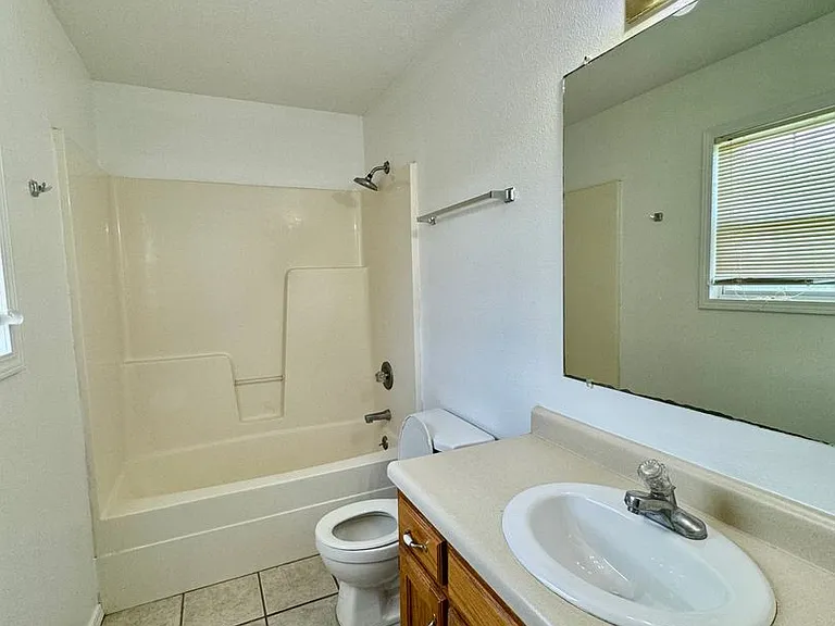 20601 Sedalia Rd — Photo 12