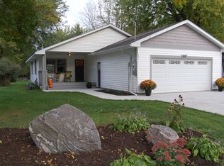 625 Swanson Ave SE, Cokato, MN 55321