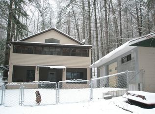 156 Our Place Rd, Topton, NC 28781