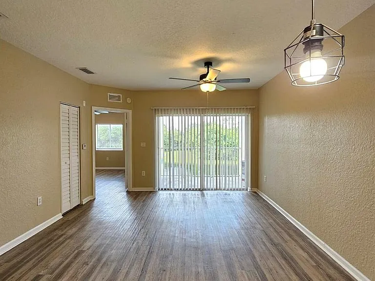 1063 Golden Lakes Blvd #322 — Photo 1