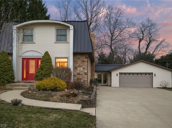 800 Emerson Ave NW, North Canton, OH 44720