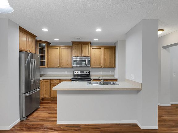 5th image of 108XX Kingsfield Ln