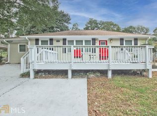 1953 W Lakeside Dr, Decatur, GA 30032