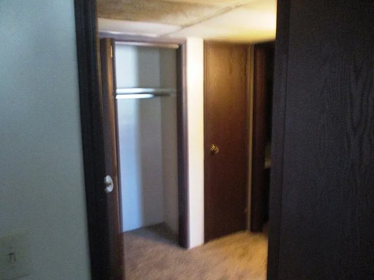 713 Golfcrest Rd S — Photo 6