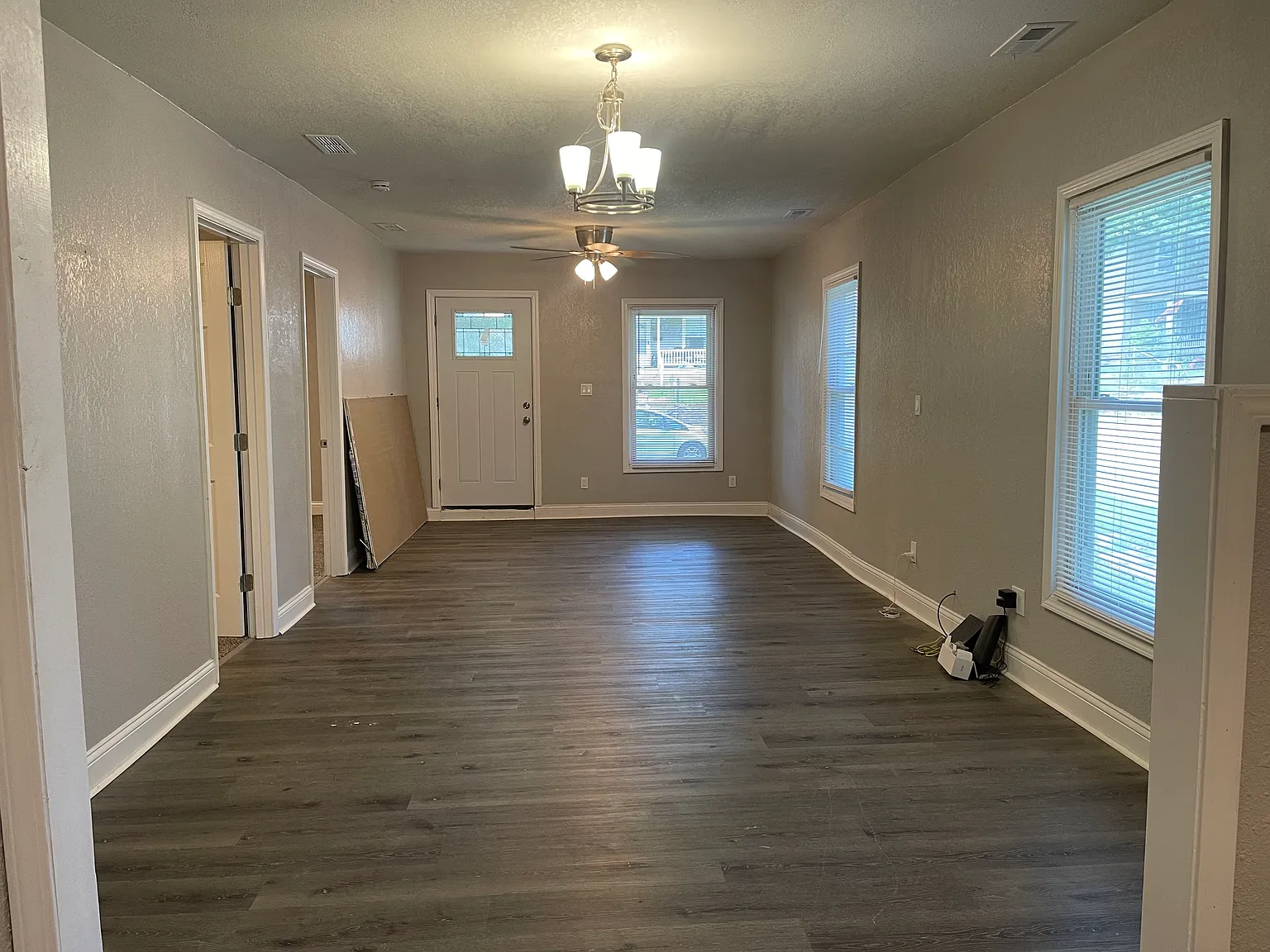 2 bed, 912 sqft, $1,250 — Photo 4