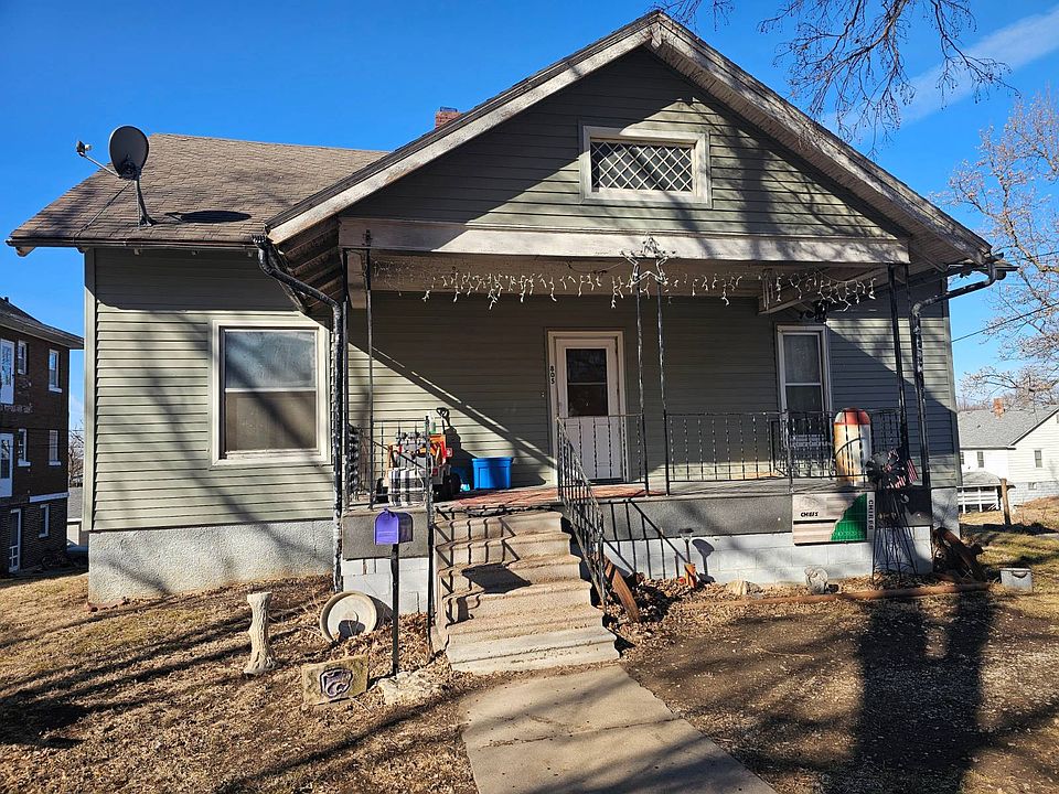1st image of 805 N 11th St