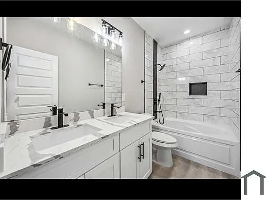 3126 Erica Ln #B — Photo 5