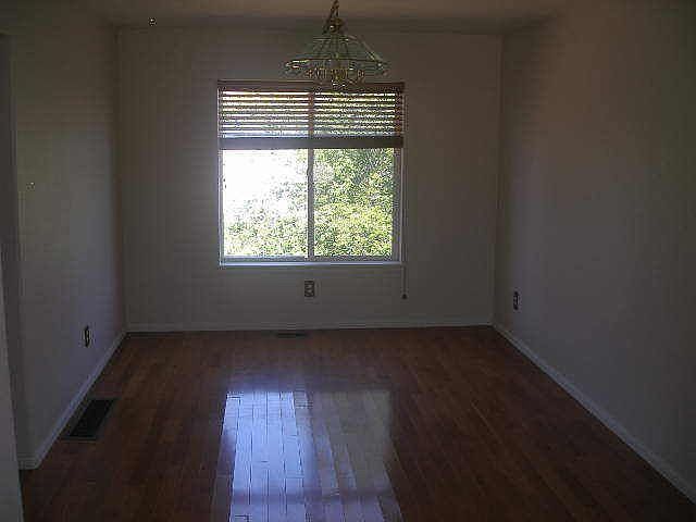 2nd image of 6271 E 122nd Dr