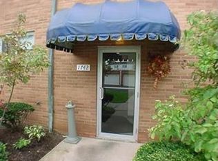 1742 Wagar Rd APT 101, Rocky River, OH 44116
