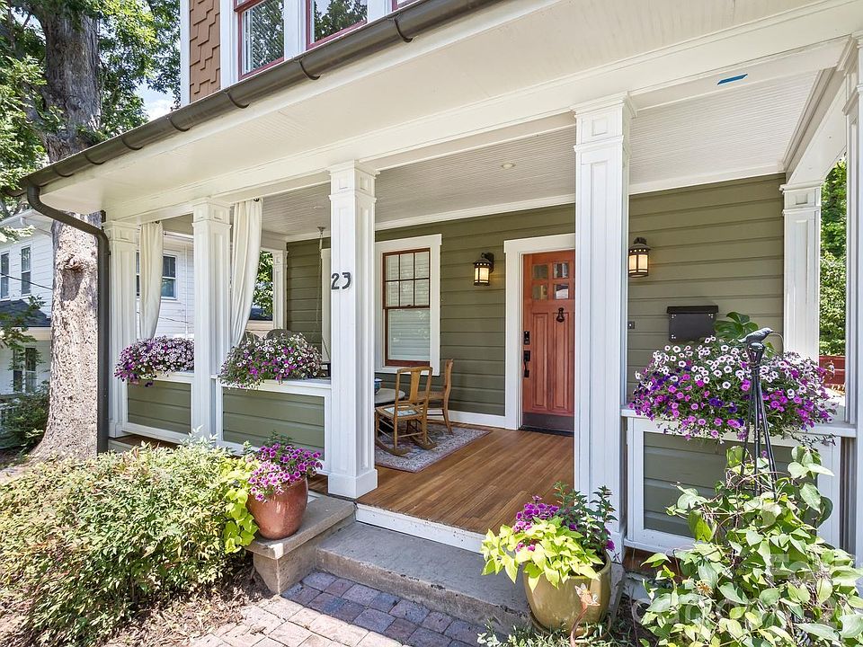 1st image of 23 Woodvale Ave