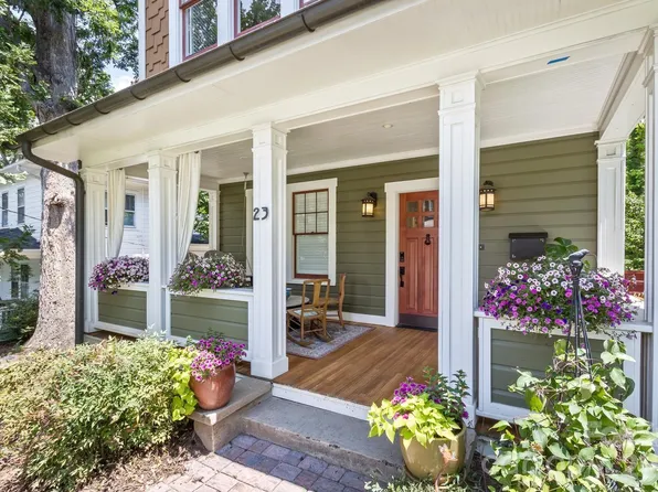 23 Woodvale Ave, Asheville, NC 28804