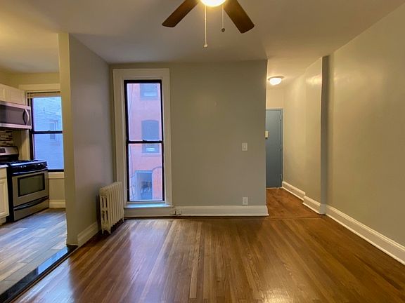 4th image of 47-32 45th St #1REAR