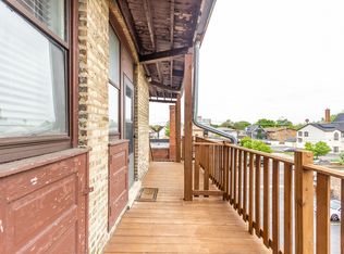 1140 N Randolph St #5057B1E9F, Oak Park, IL 60302