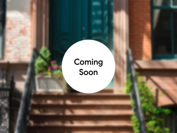 8184 Halley Ct, Lorton, VA 22079