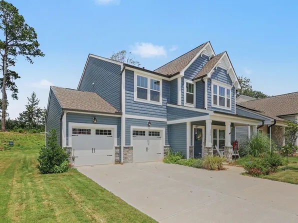 688 Bent Willow Dr, Clayton, NC 27527