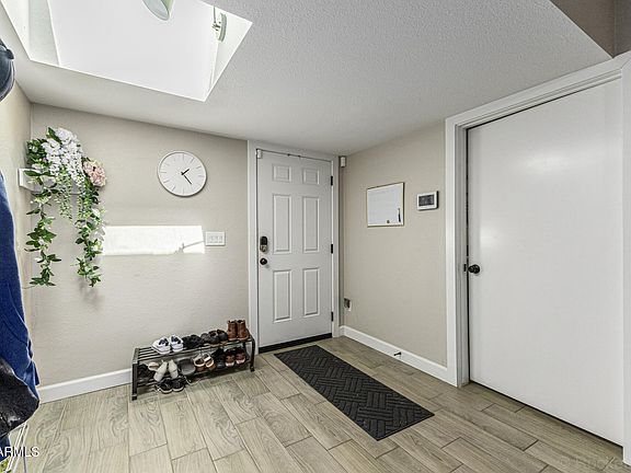 5th image of 847 W RICE Drive