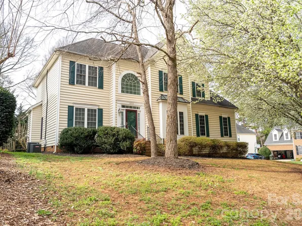 16905 Laureate Rd #16, Huntersville, NC 28078