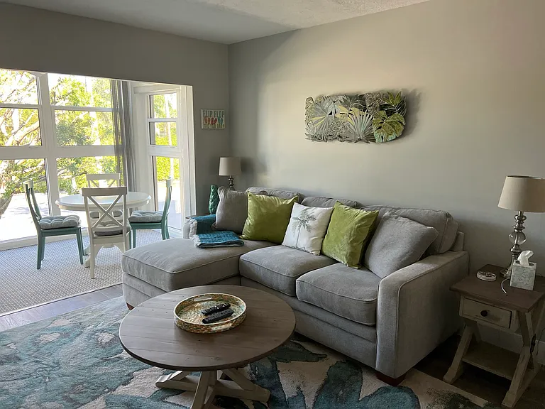 1021 3rd St S #202 — Photo 7