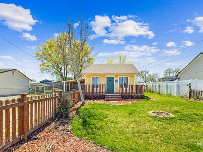 1129 Powell Ave, Nampa, ID, 83687