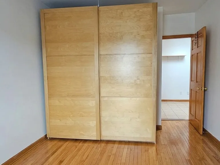 28-47 35th St #3 — Photo 9