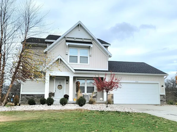 2066 Poplar Ct, Muskegon, MI 49445