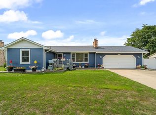 48027 Mallard Dr, Chesterfield, MI 48047