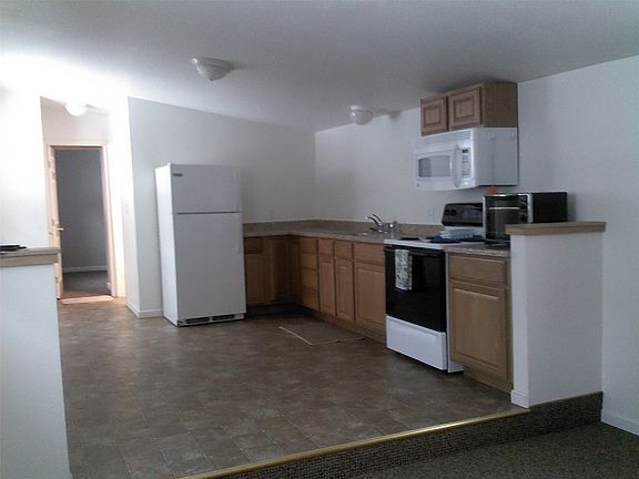 2nd image of 1819 Cooper St