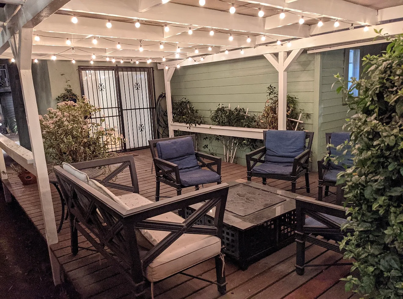 5 bed, 2100 sqft, $1,375 — Photo 3
