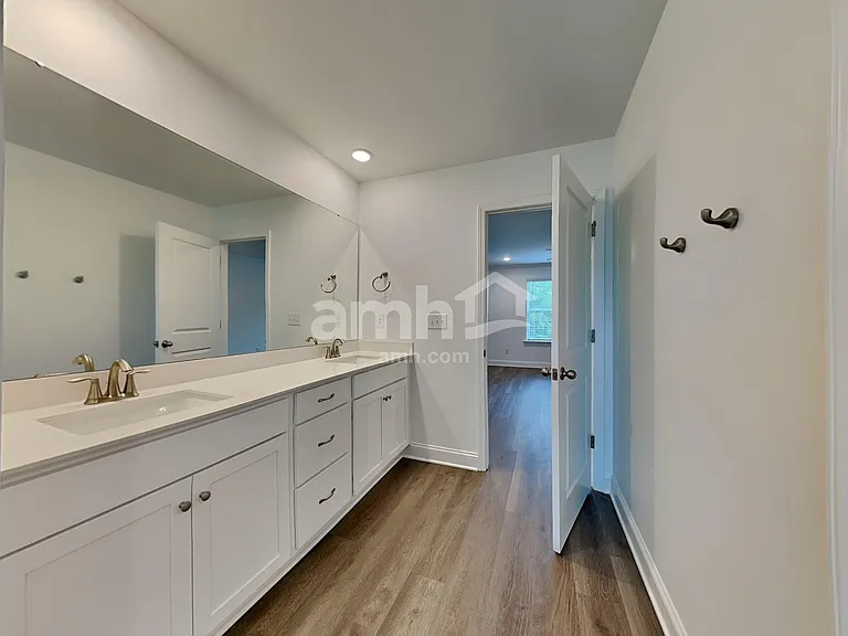 4788 McDade Ln — Photo 17