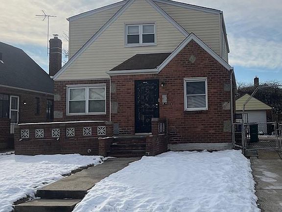 2nd image of 227-50 Murdock Avenue