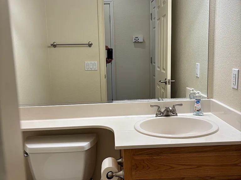 1543 Cole Ln — Photo 8