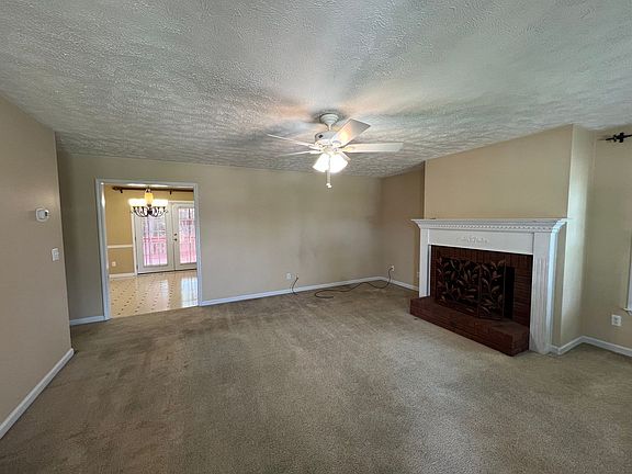 2nd image of 522 Breslin Ave