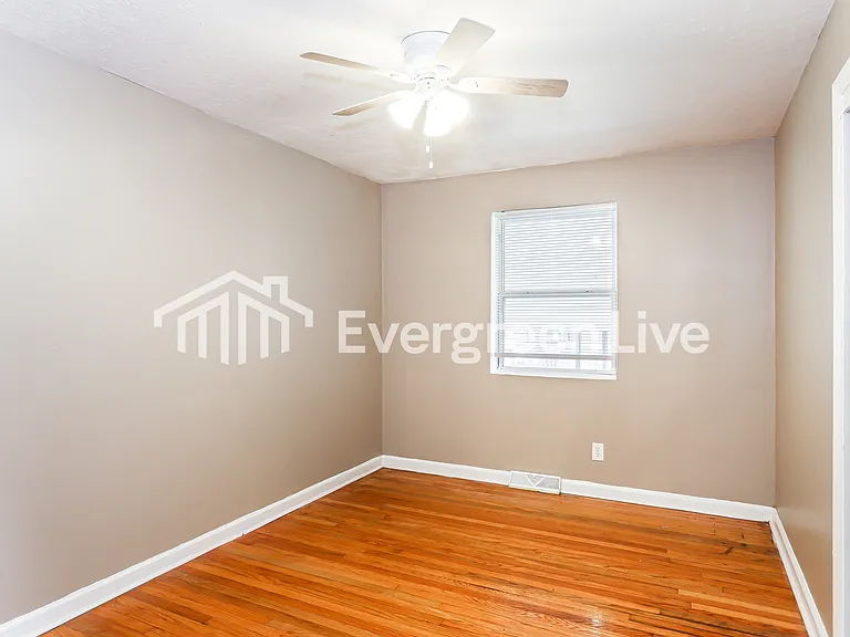 2013 Garr Dr — Photo 12