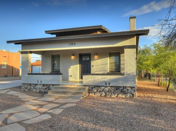 1302 E 9th St UNIT A