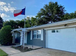 2412 Hancock St, Irving, TX 75061