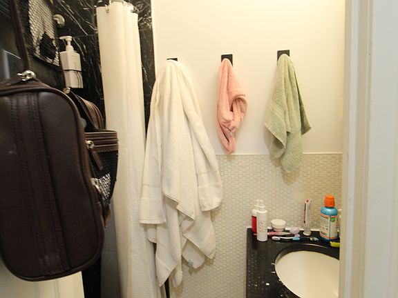 5th image of 120 Mac Dougal St #2L